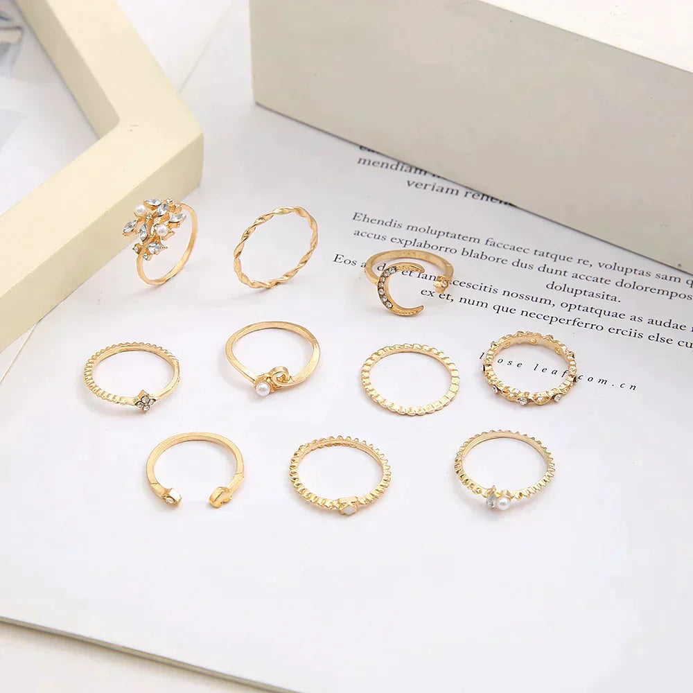 Set of 10 bohemian-style rings, silver and gold plated