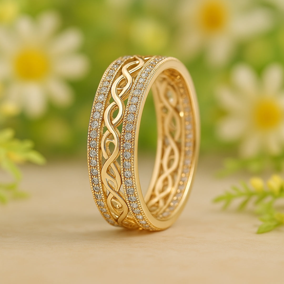 Bague en or creuse et brillante